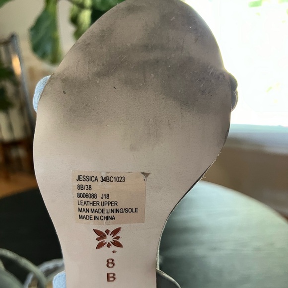 BCBGeneration Jessica - Picture 5 of 8